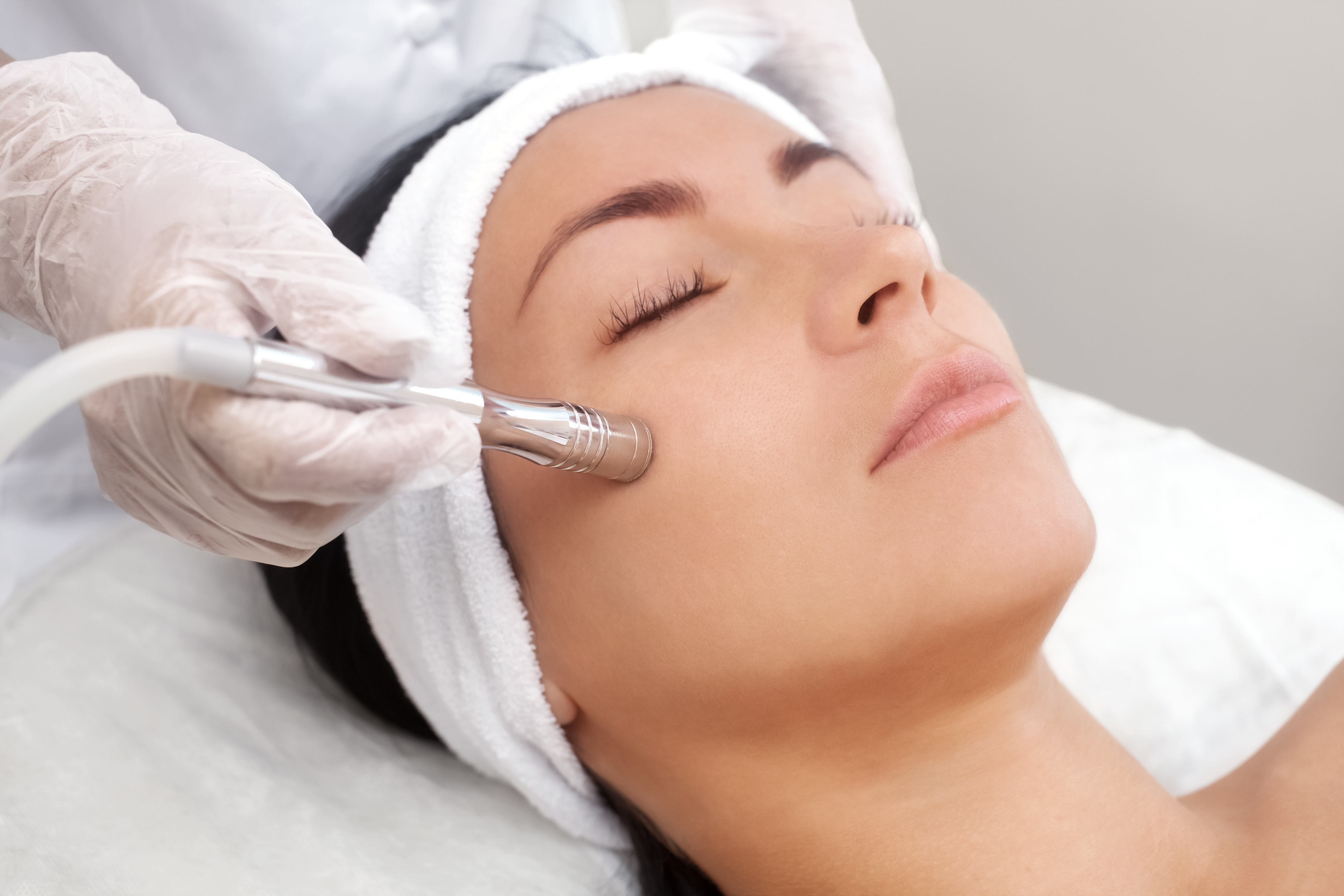 Skin Tightening Treatments: Cosmetic &amp; Non-Surgical Schweiger Dermatology