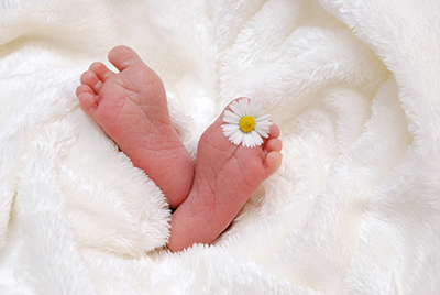Skincare products during pregnancy and breastfeeding