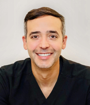 Alvarez Del Manzano, Gilberto